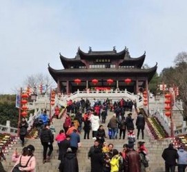 东海湖北旅游攻略(七月湖北旅游攻略)
