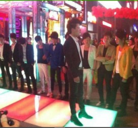 东海深圳夜总会伴游模特雇用(深圳KTV模特雇用)