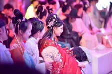 东海汉服模特兼职(想做汉服模特去哪里找)