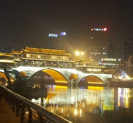东海成都游玩攻略(四川成都游玩攻略)
