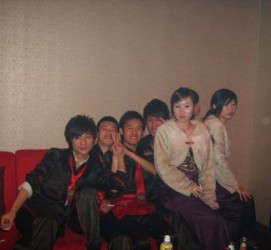东海武汉雇用男伴游(武汉雇用男伴游戏主播)