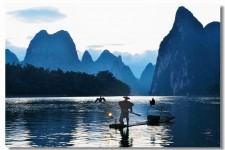 东海旅游图片(旅游图片真实照片带人)