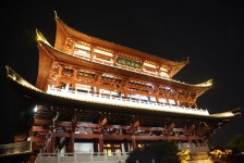 东海长沙旅游攻略(长沙旅游攻略景点必去长沙美食街)