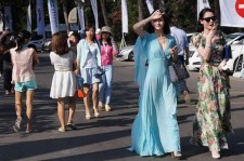 东海上海商务伴游男雇用(上海雇用高端伴游一天20万)