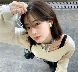 东海伴游女生云微微的资料