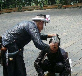 东海欲带老伴游遍中国(带着老伴去旅游)