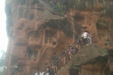 东海乐山旅游攻略(乐山旅游攻略自由行路线推荐)