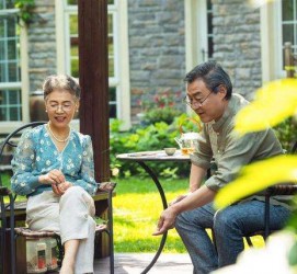 东海坦言带老伴游遍中国(我和老伴去旅游)