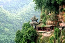 东海四川旅游攻略(四川旅游攻略路线图)