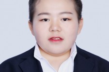 东海私人伴游招聘 5天赚10万？年轻女孩陪客户吃吃喝喝后发现…这种“工作”套路太深