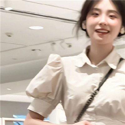 东海高端纯出女孩雇用(高端名媛定造)奢华游艇豪侈生活月入50W
