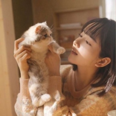 东海伴游女生邓珊珊的资料