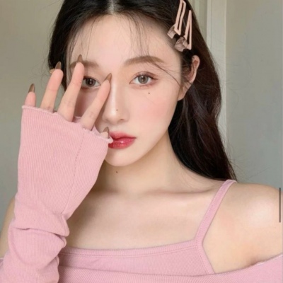 东海伴游女生周思涵的资料