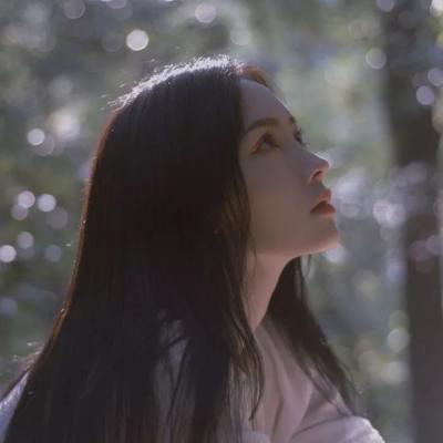 东海伴游女生秦鹿鸣的资料