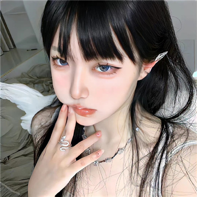 东海伴游女生杨悦澜的资料