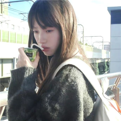 东海伴游女生沈清荷的资料
