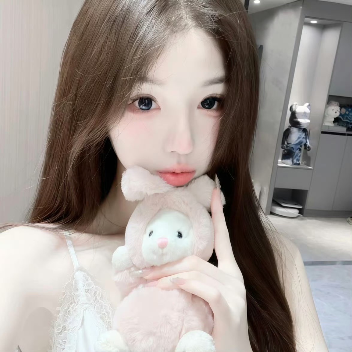东海伴游女生朱珠的资料