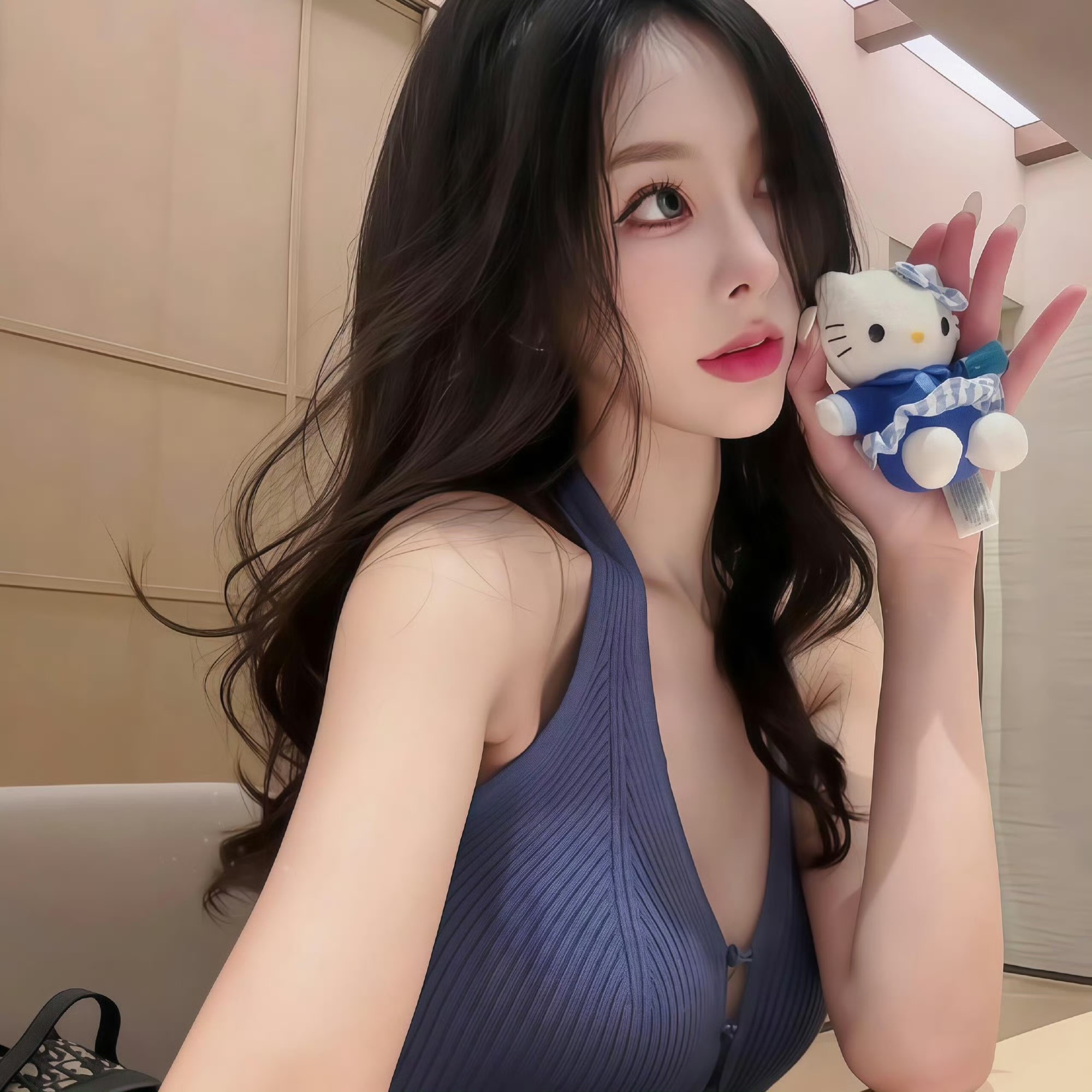 东海伴游女生鹿小婷的资料