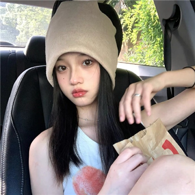 东海伴游女生乙傲薇的资料