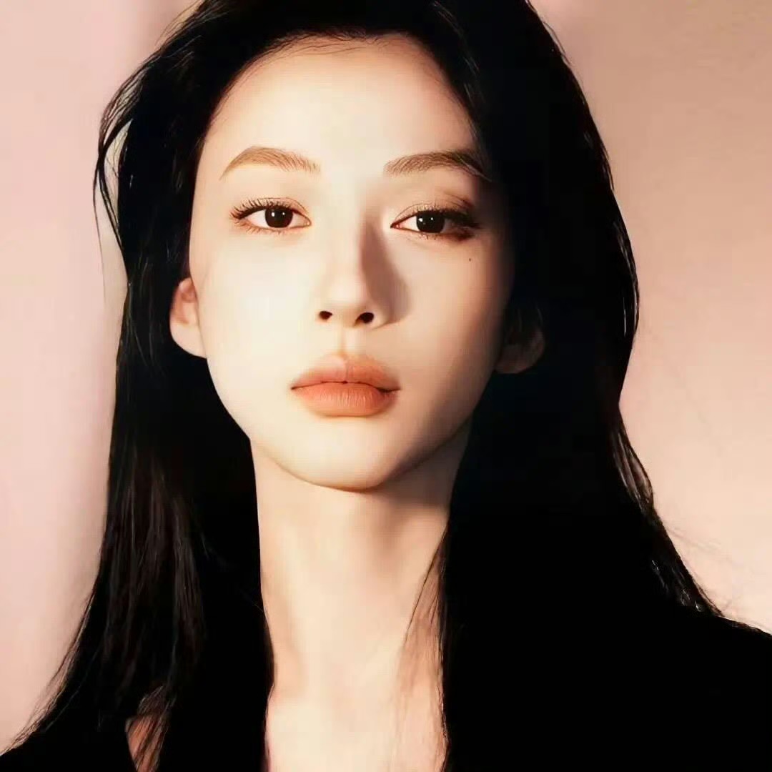 东海伴游女生佘锦的资料